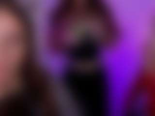 lisa-dark's Live Sex Cam Show