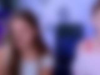 lisa-dark's Live Sex Cam Show