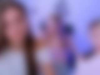 lisa-dark's Live Sex Cam Show