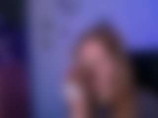 lisa-dark's Live Sex Cam Show