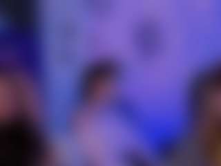 lisa-dark's Live Sex Cam Show
