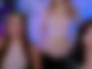 lisa-dark's Live Sex Cam Show