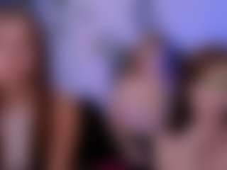 Live cam show with lisa-dark - Teen (18+) on Fit Hotties