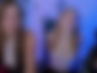 Live cam show with lisa-dark - Teen (18+) on Hubzter Live