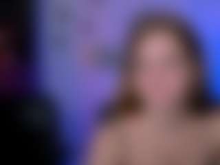 Live cam show with lisa-dark - Granny Lovense on PervPlay.com