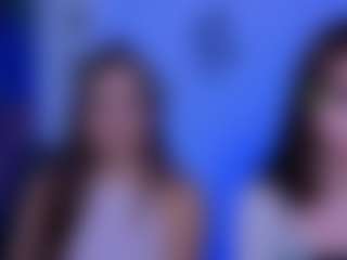 Live cam show with lisa-dark - Skinny on CamSextacy
