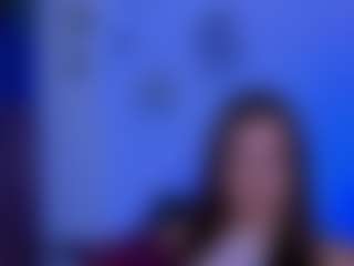 lisa-dark's Live Sex Cam Show