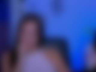 lisa-dark's Live Sex Cam Show