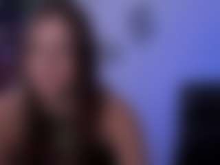 Live cam show with lisa-dark - Average on Camsoda