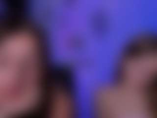 lisa-dark's Live Sex Cam Show