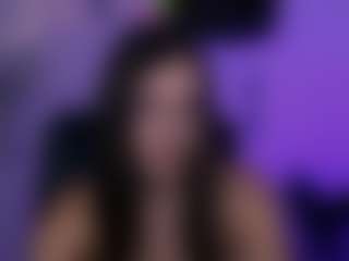 Live cam show with lisa-dark - Skinny on Camsoda