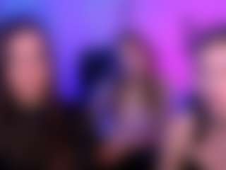 lisa-dark's Live Sex Cam Show
