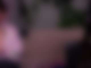 Live cam show with lisa-dark - Cute on madthumbs