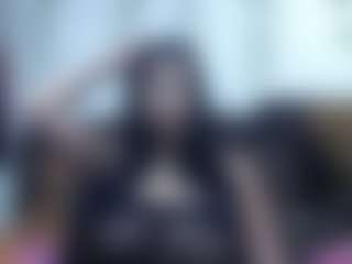 Live cam show with milf-samanta - Middle Aged on live18s.com