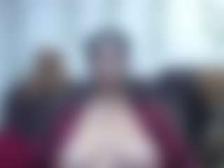 Live cam show with milf-samanta - Middle Aged on Nude Live Now