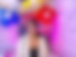 Live cam show with Nataly-Campbell - Flashing on Camsoda