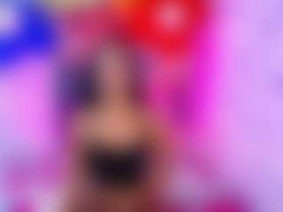 Live cam show with Nataly-Campbell - Gamer Athletic on camwithhim.com