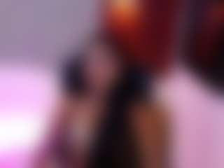 Live cam show with Nataly-Campbell - Natural on AdultVida.com