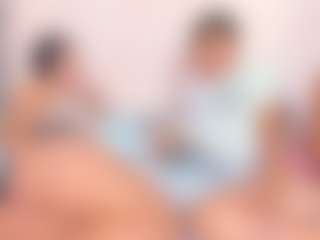 sara-mia's Live Sex Cam Show