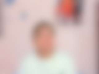 sara-mia's Live Sex Cam Show