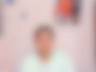 sara-mia's Live Sex Cam Show