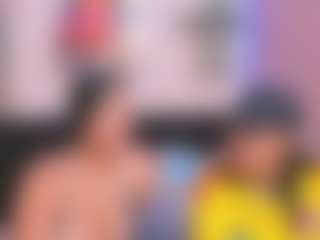 sara-mia's Live Sex Cam Show