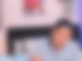 sara-mia's Live Sex Cam Show