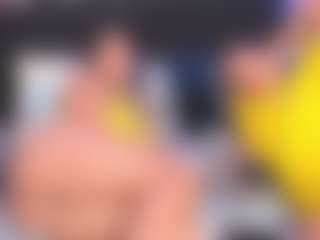 sara-mia's Live Sex Cam Show