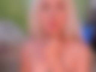 SophieJohns's Live Sex Cam Show