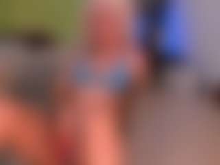 Live cam show with SophieJohns - Wet on crypto-cams