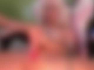 SophieJohns's Live Sex Cam Show
