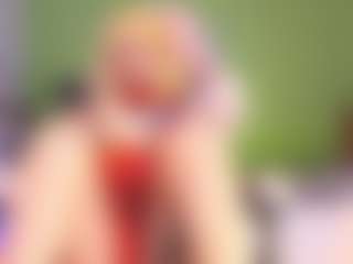 Live cam show with SophieJohns - Ahegao on Soda Cam