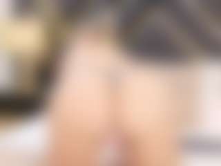 Live cam show with SophieWinslow - Nipple Piercings on madthumbs