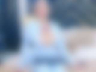Live cam show with SophieWinslow - Fingering on iamadamtest123.com