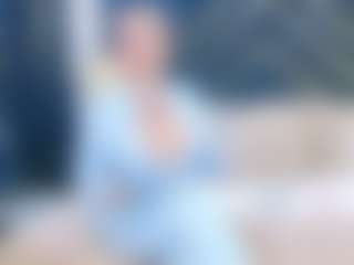 Live cam show with SophieWinslow - Blonde Hair on 1on1-livenow