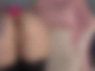 Elma's Live Sex Cam Show
