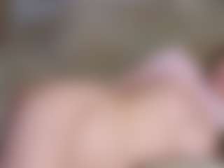 Elma's Live Sex Cam Show