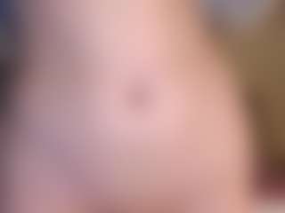 Elma's Live Sex Cam Show