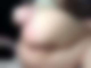 Live cam show with Elma - Foot Fetish on sexylive.show