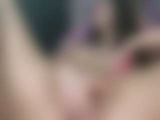Elma's Live Sex Cam Show