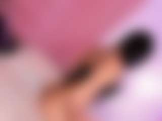 Live cam show with Aithana-Blaze - Black Hair on SquirtSoMuch