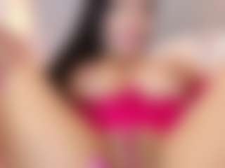 Live cam show with CherryBlake - Cute on AdultVida.com