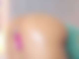 Live cam show with CherryBlake - Cute on sexylive.show