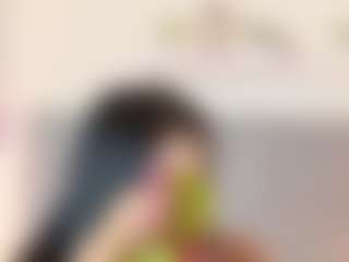 Live cam show with CherryBlake - Brown Hair Petite on ObeyMaria