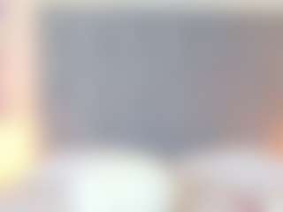 Live cam show with CherryBlake - Black Petite on Dare Cams