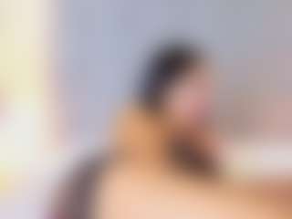Live cam show with CherryBlake - Ebony Shaved Pussy on Camsoda | colombia