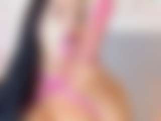 Show de cam en vivo con CherryBlake - Spank Ebony en Camsoda