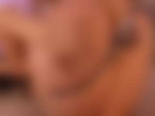 Lyra Bellini's Live Sex Cam Show