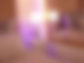 Lyra Bellini's Live Sex Cam Show