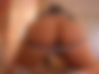 Lyra Bellini's Live Sex Cam Show